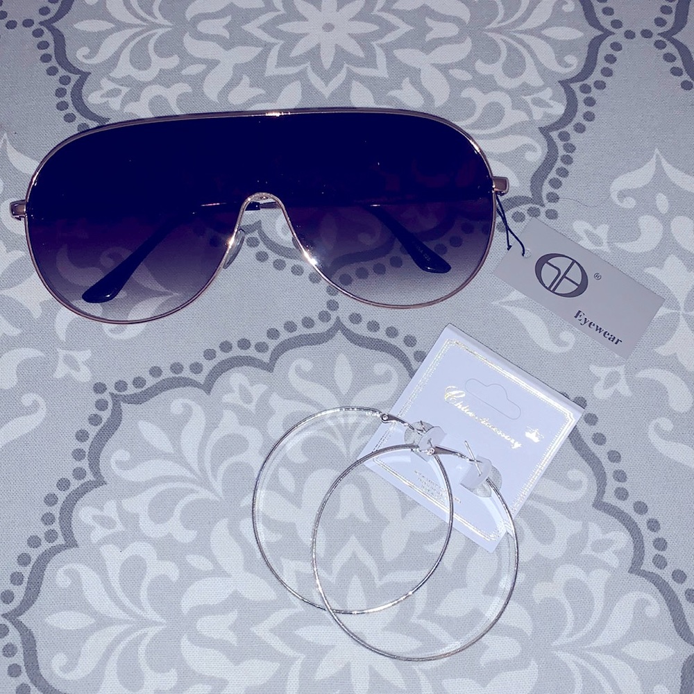 Dark tinted sunglasses/Silver Bling hoop earrings